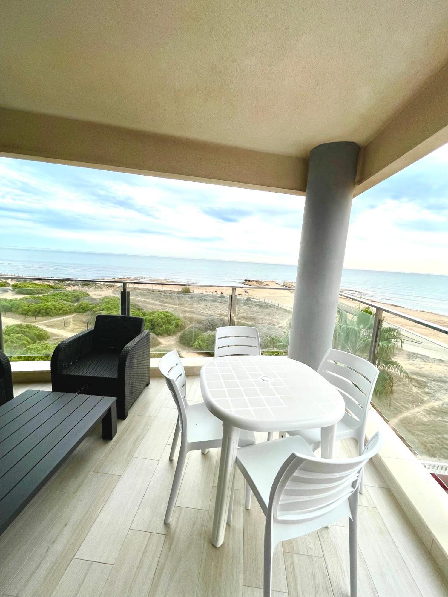 Luxury And Modern Beach Apartment With Sea Views La Mata  Zewnętrze zdjęcie